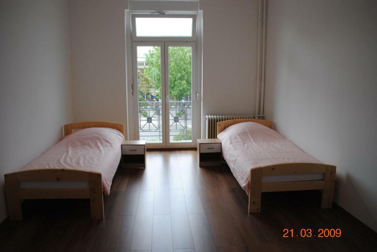 Ferienwohnung Scholl 普福尔茨海姆 外观 照片